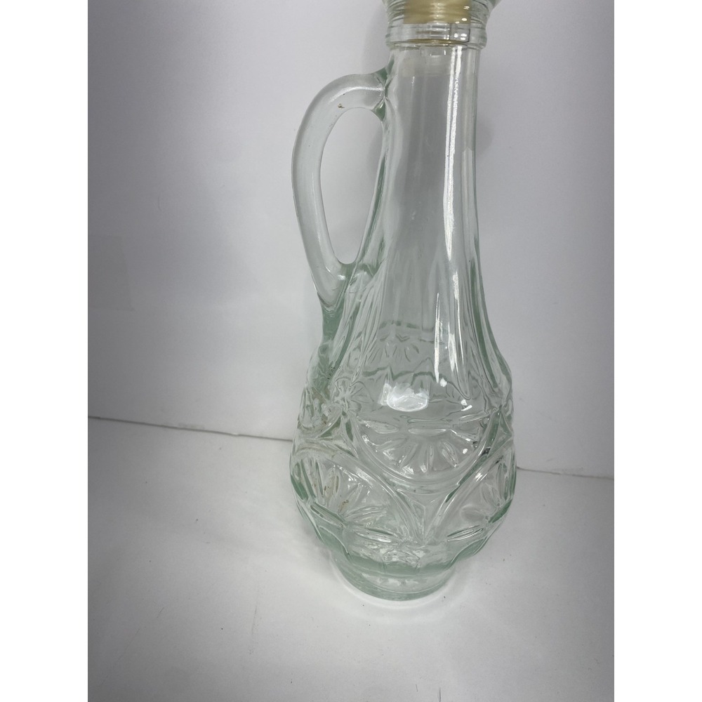 Vintage 1979 Mogen David Concord Wine Decanter Starburst Pattern Glass Stopper - Picture 3 of 6